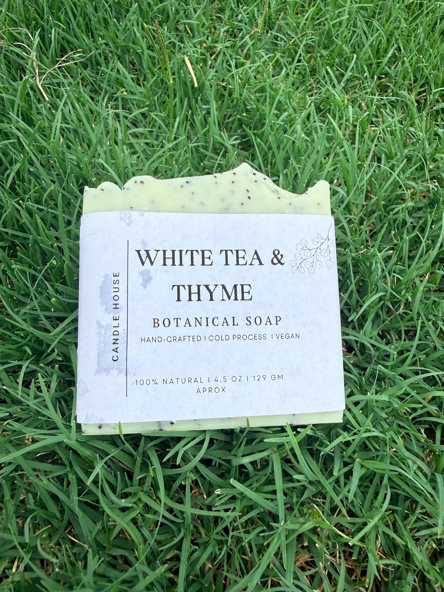 White Tea &amp; Thyme Botanical Soap
